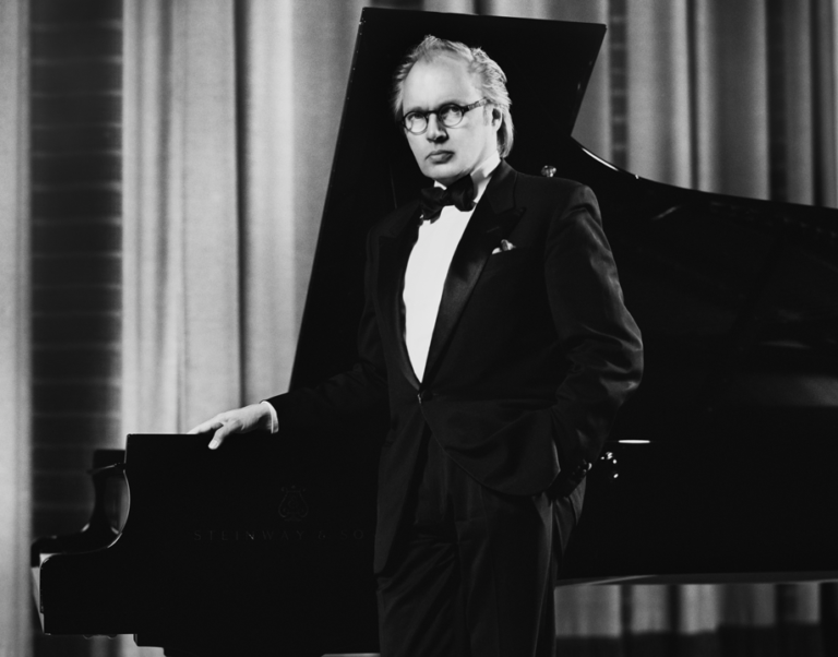 Roland Pöntinen